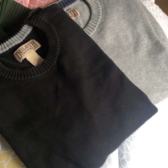 Bundle of 2 EUC long sleeve men’s sweaters - Picture 8 of 8